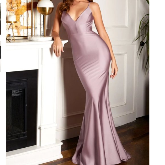 Mauve Form Fitting Gown - Picture 1 of 3